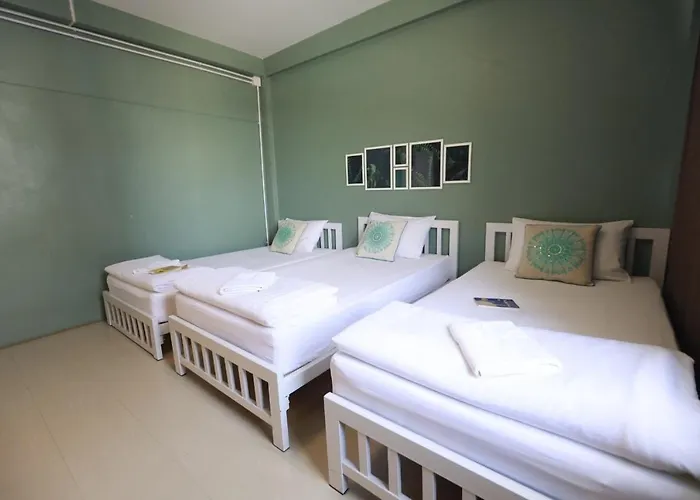 Hostel Nara Cafe And