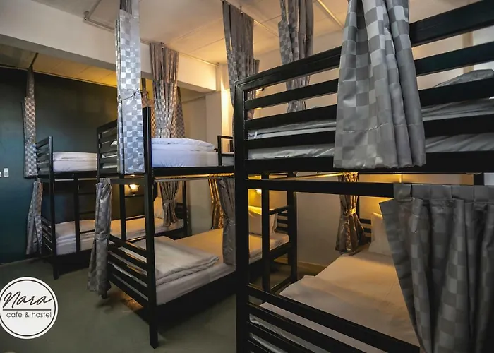 Nara Cafe And Hostel